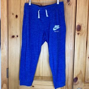 Nike Capri Joggers